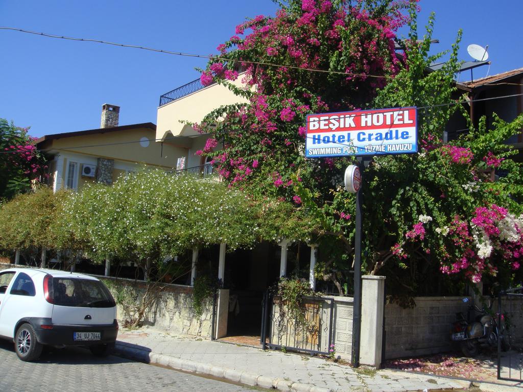 Besik Hotel Fethiye Exteriör bild