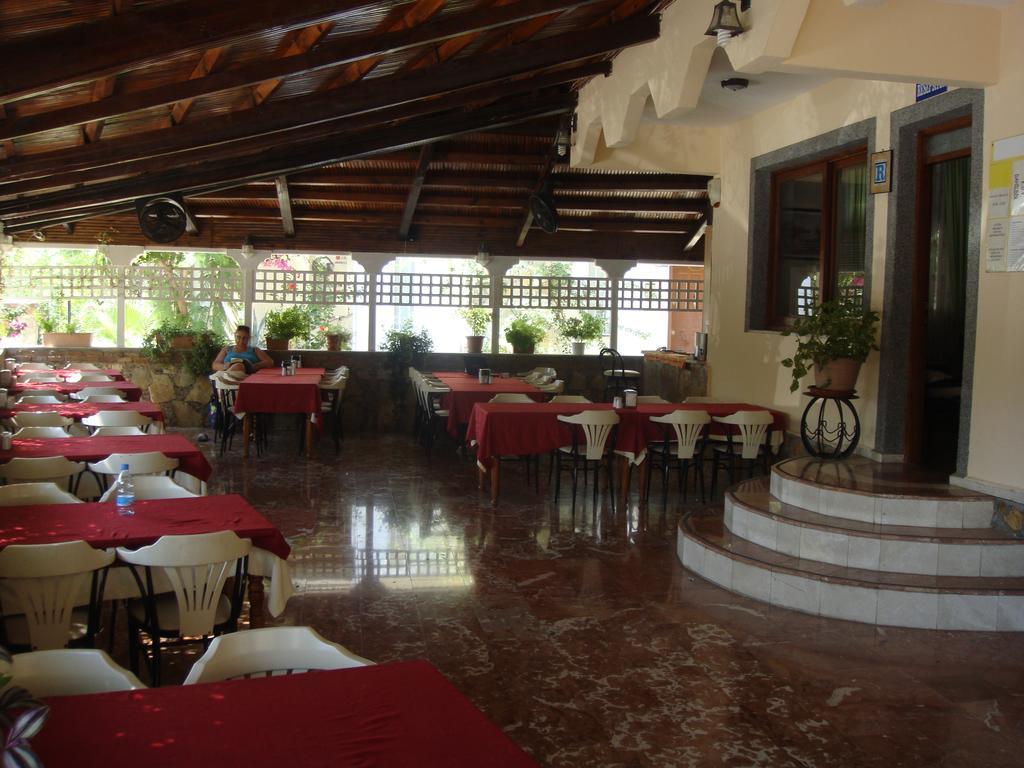 Besik Hotel Fethiye Exteriör bild