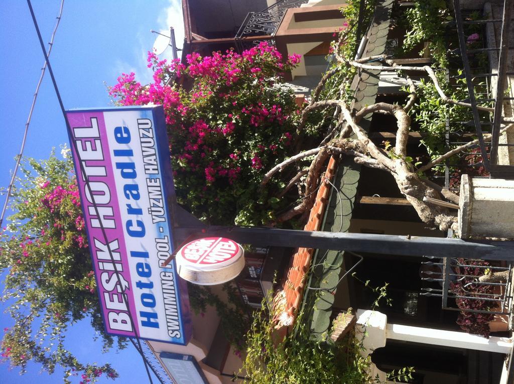 Besik Hotel Fethiye Exteriör bild