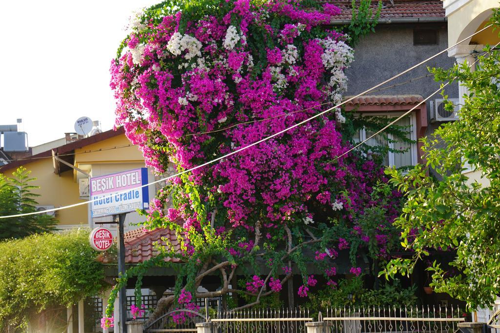 Besik Hotel Fethiye Exteriör bild